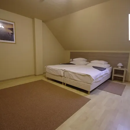 Vadaszkuert Superior