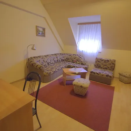 Vadaszkuert Superior Hotell Székesfehérvár