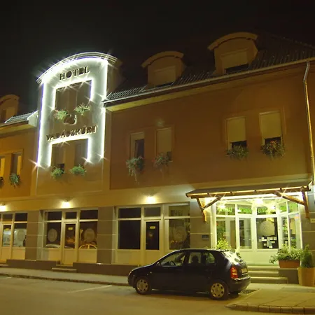 Vadaszkuert Superior Hotel 2*