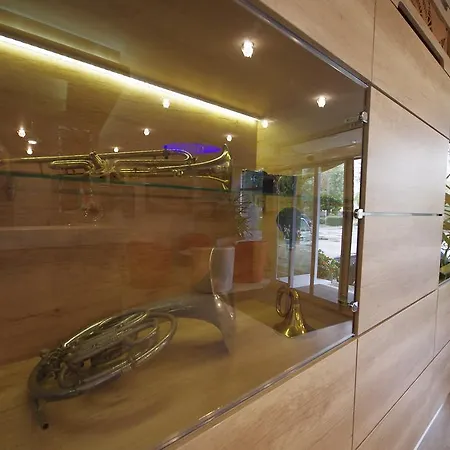 Vadaszkuert Superior 2* Székesfehérvár