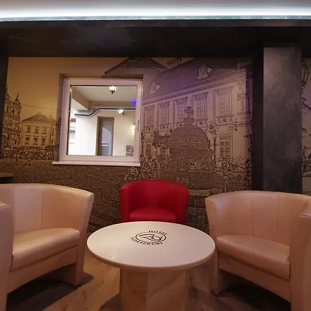 Vadászkürt Superior 2* Székesfehérvár