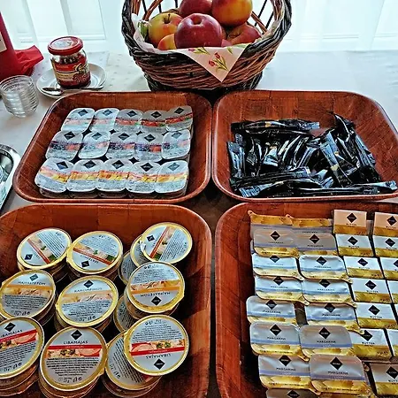 Vadászkürt Superior 2* Székesfehérvár