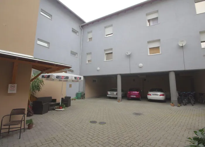 Vadaszkuert Superior Hotel Székesfehérvár